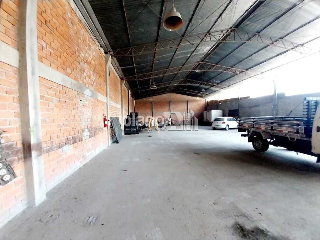 Locação de comercial / galpão na cidade de cachoeirinha