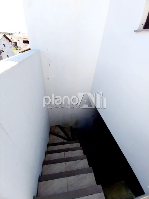 Locação de Casas / Padrão na cidade de Gravataí