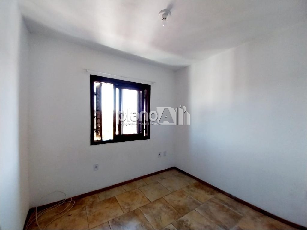Locação de Casas / Padrão na cidade de Gravataí
