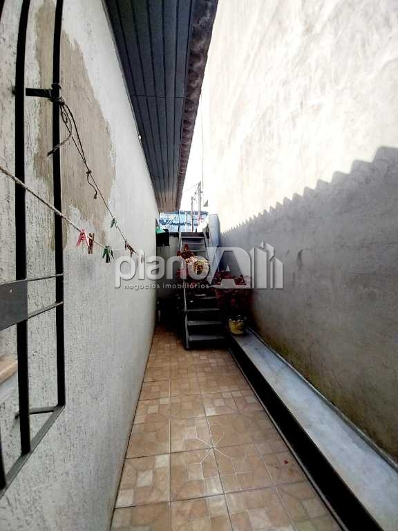 Locação de Casas / Padrão na cidade de Gravataí