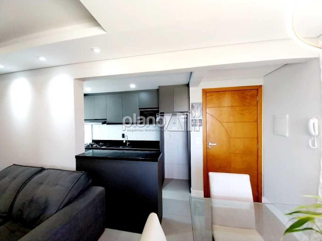 Venda de apartamentos / padrão na cidade de cachoeirinha