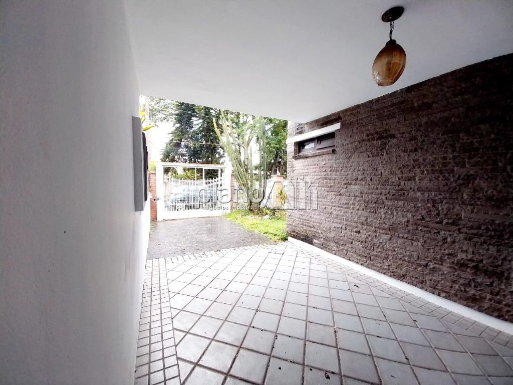 Venda de Casas / Padrão na cidade de Gravataí