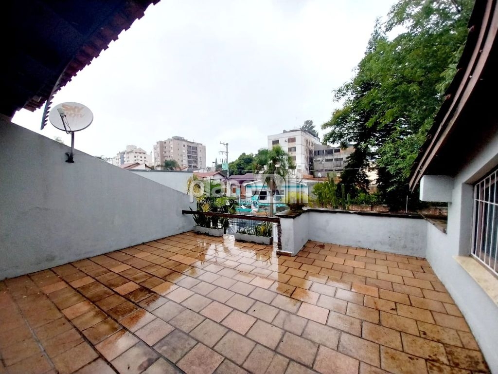 Venda de Casas / Padrão na cidade de Gravataí