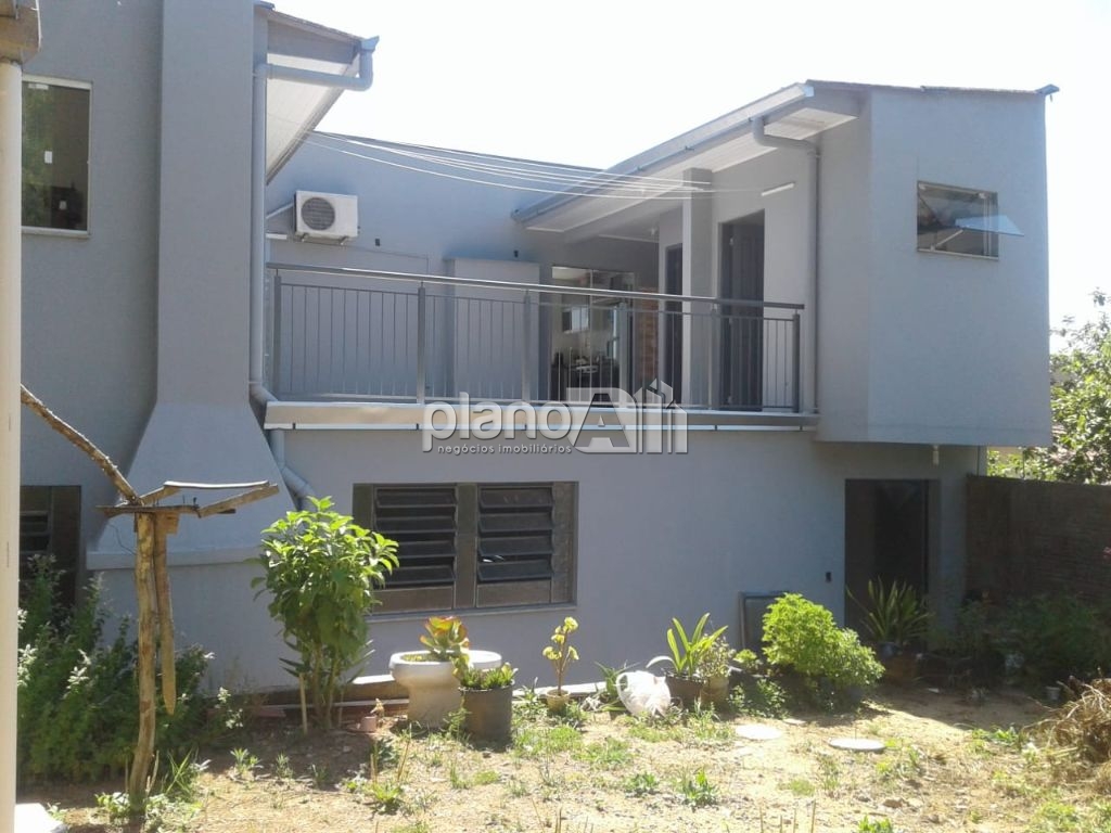 Venda de Casas / Padrão na cidade de Gravataí