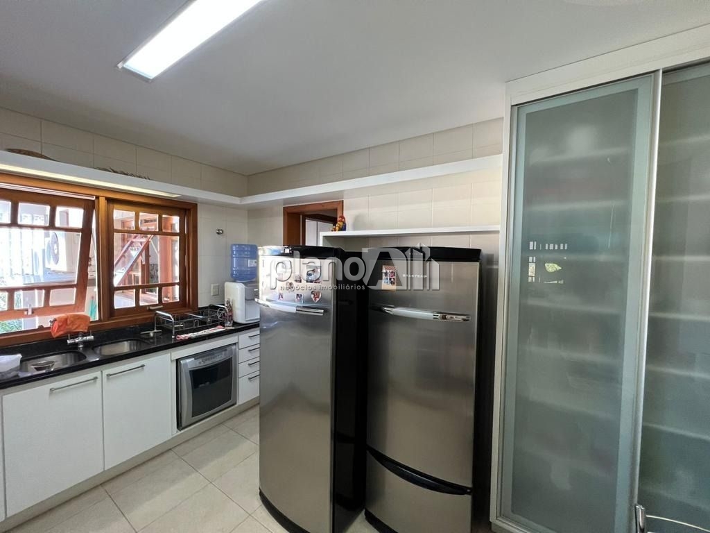 Venda de Casas / Padrão na cidade de Gravataí