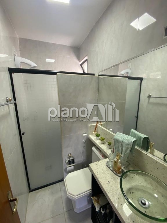 Venda de apartamentos / padrão na cidade de gravataí