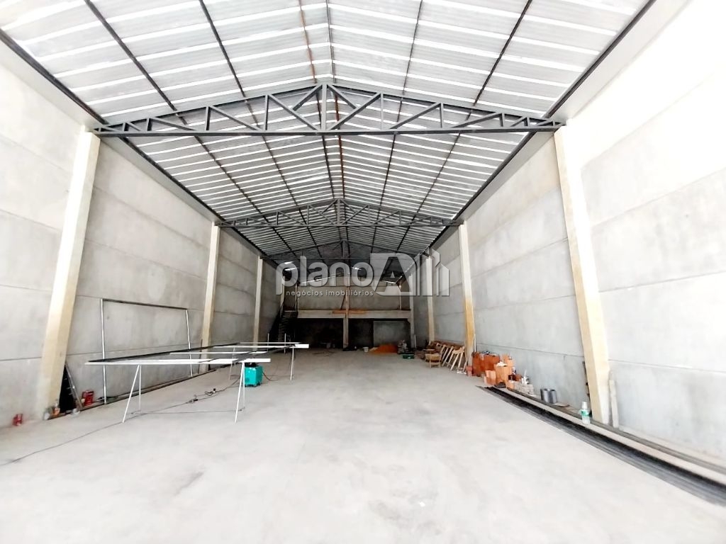 Locação de comercial / galpão na cidade de gravataí