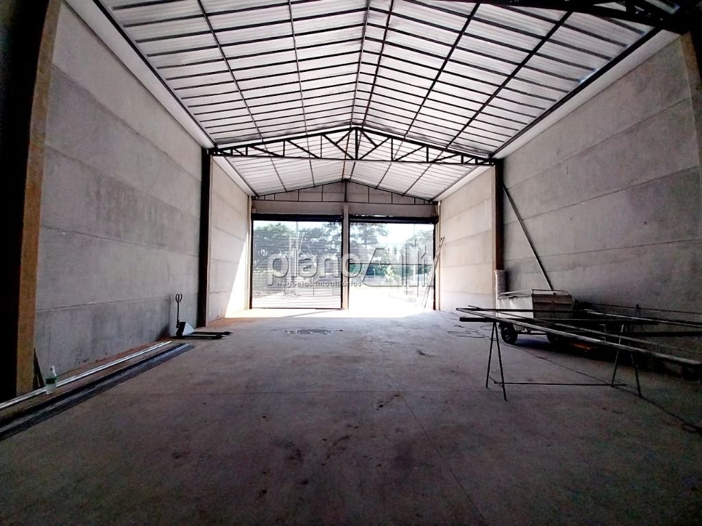 Locação de comercial / galpão na cidade de gravataí