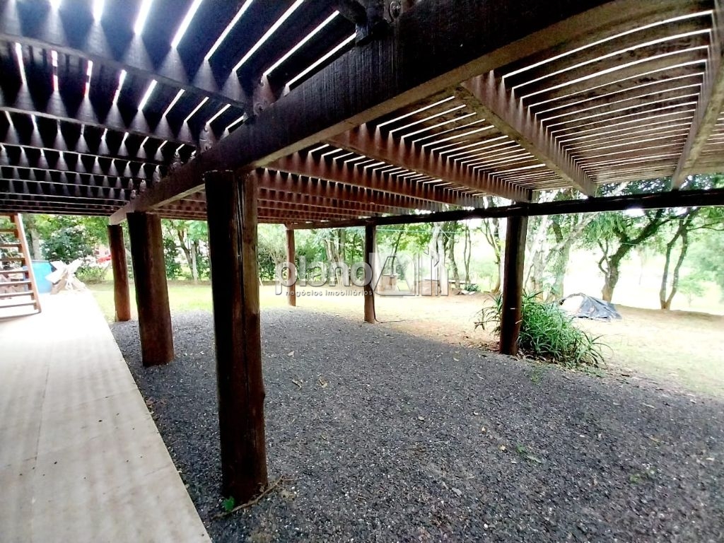 Locação de Casas / Chácara na cidade de Gravataí