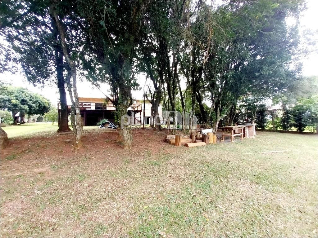 Locação de Casas / Chácara na cidade de Gravataí