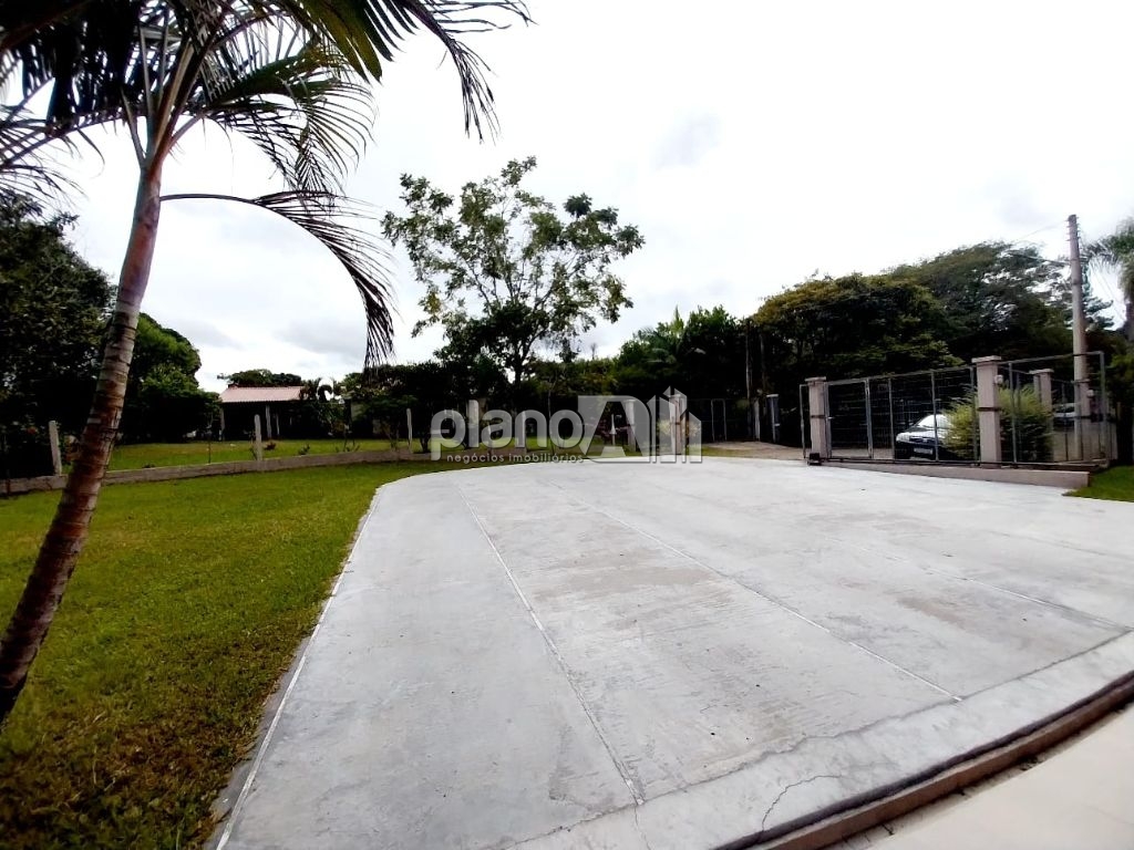 Locação de Casas / Chácara na cidade de Gravataí