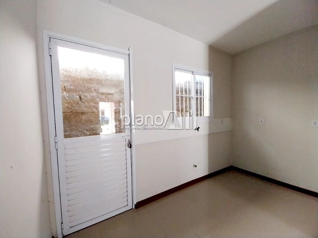 Locação de casas / condomínio na cidade de gravataí