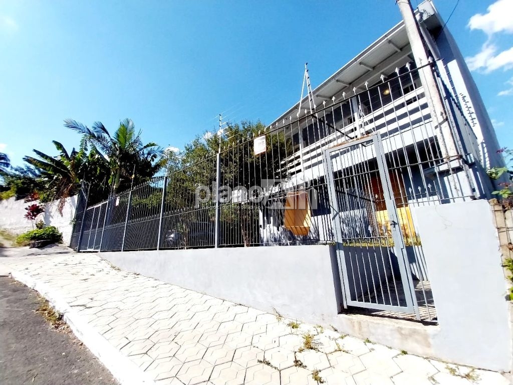 Venda de Casas / Padrão na cidade de Gravataí