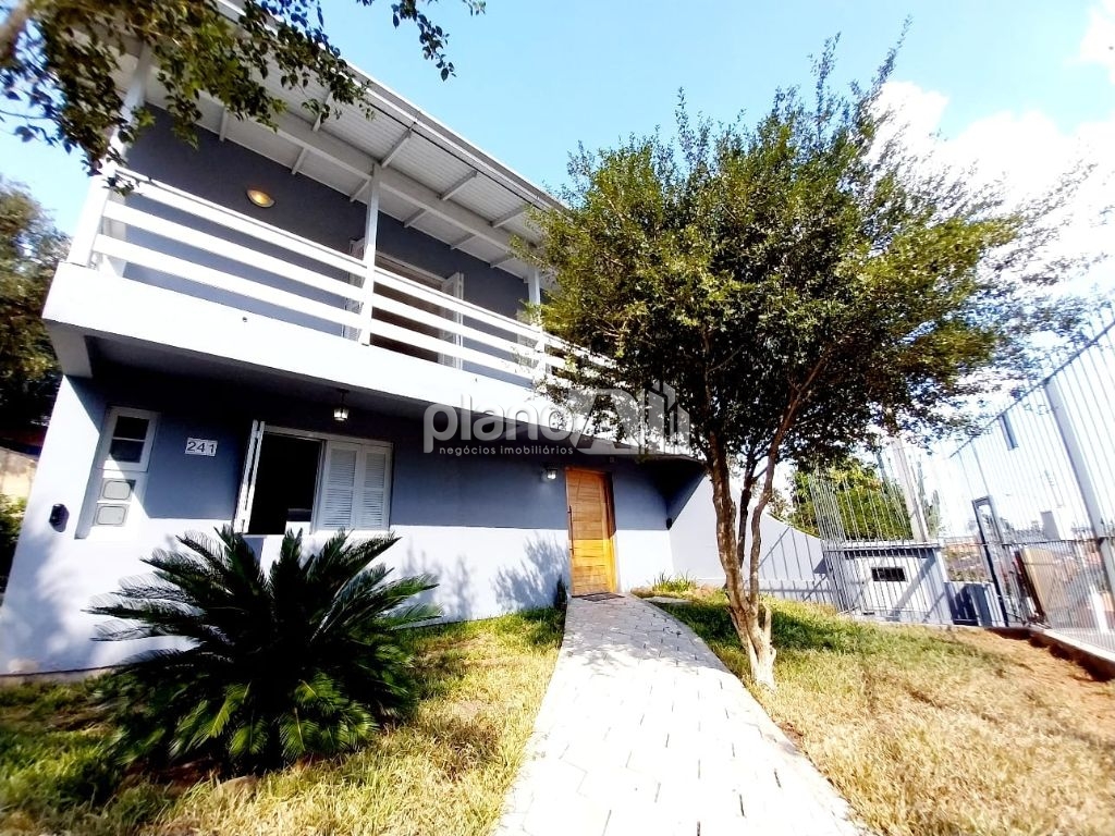 Venda de Casas / Padrão na cidade de Gravataí