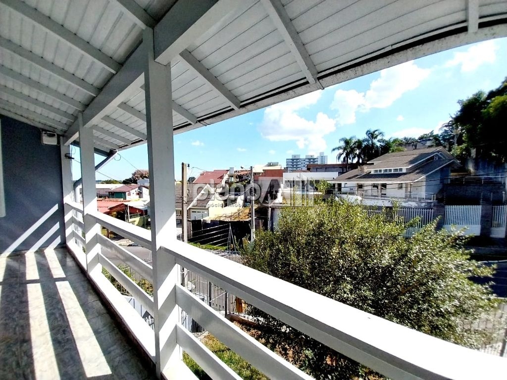 Venda de Casas / Padrão na cidade de Gravataí