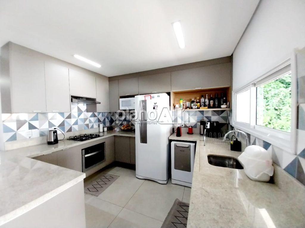 Venda de Casas / Padrão na cidade de Gravataí