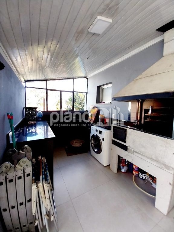 Venda de Casas / Padrão na cidade de Gravataí