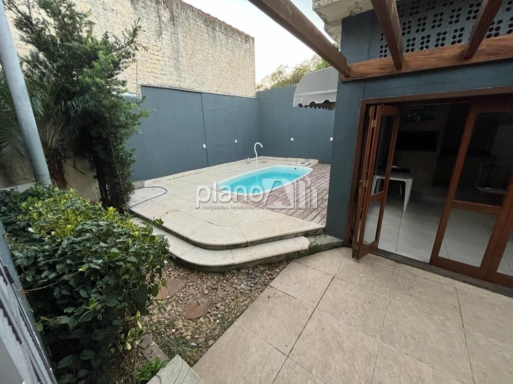 Locação de Casas / Comercial na cidade de Gravataí