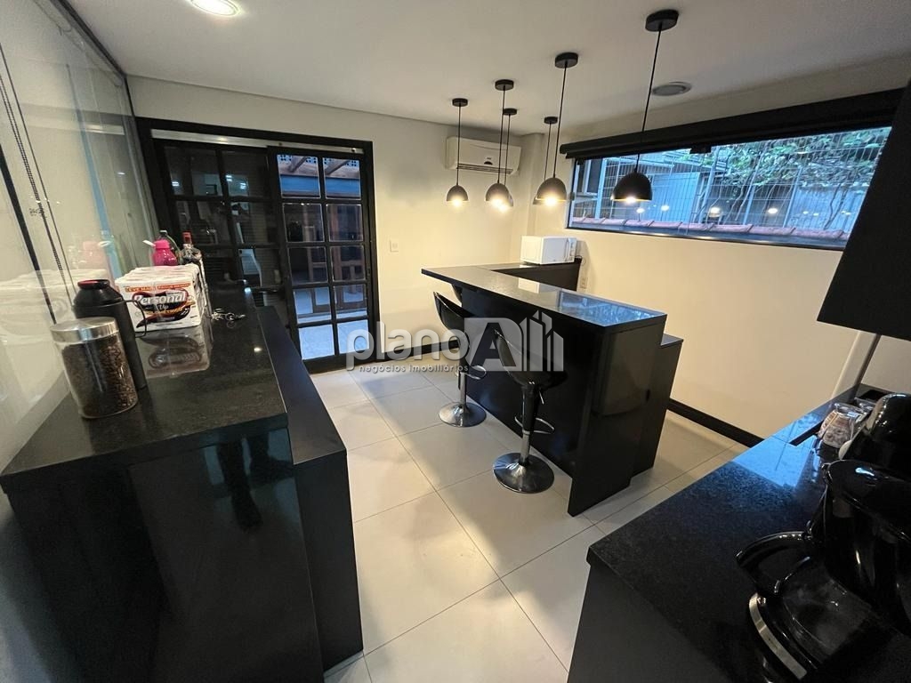 Locação de Casas / Comercial na cidade de Gravataí