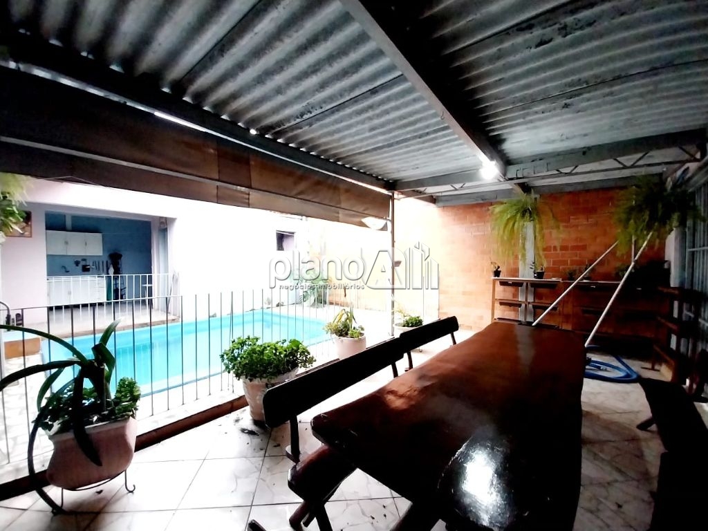 Locação de Casas / Padrão na cidade de Gravataí