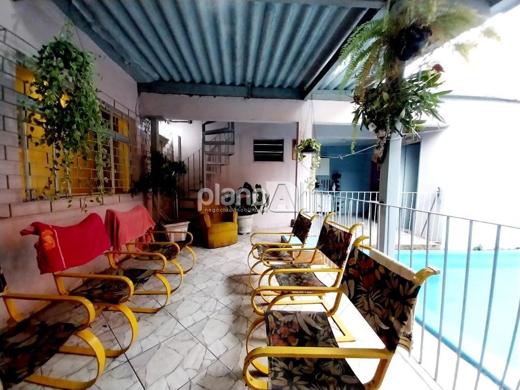 Locação de Casas / Padrão na cidade de Gravataí