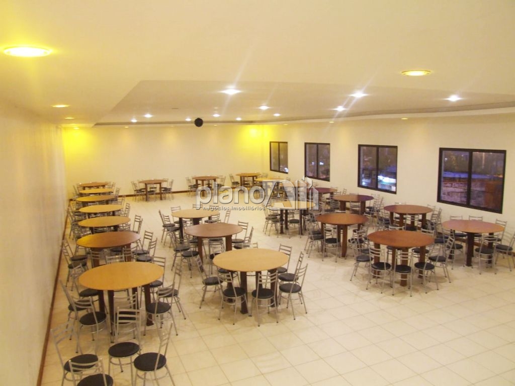 Prédio inteiro com de 435m² para alugar em gravataí