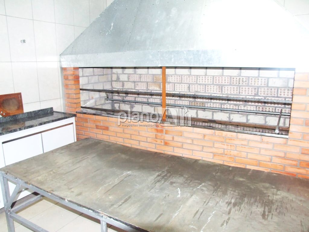 Prédio inteiro com de 435m² para alugar em gravataí