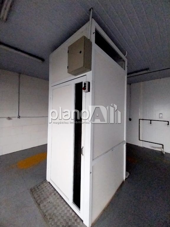 Pavilhão/Galpão para alugar com 280m² com mezanino e elevador no Bairro São Jerônimo em Gravataí