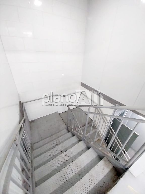 Pavilhão/Galpão para alugar com 280m² com mezanino e elevador no Bairro São Jerônimo em Gravataí