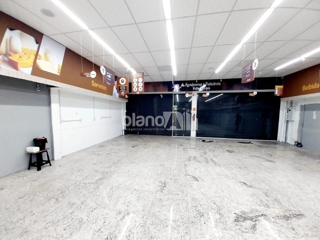 Pavilhão/galpão para alugar com 280m² com mezanino e elevado