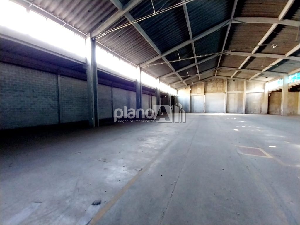 Pavilhão em condomínio com 1800m² para alugar no Bairro Moradas do Sobrado em Gravataí