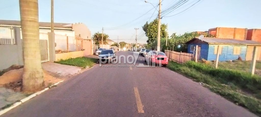 Venda de Terreno / Padrão na cidade de Gravataí