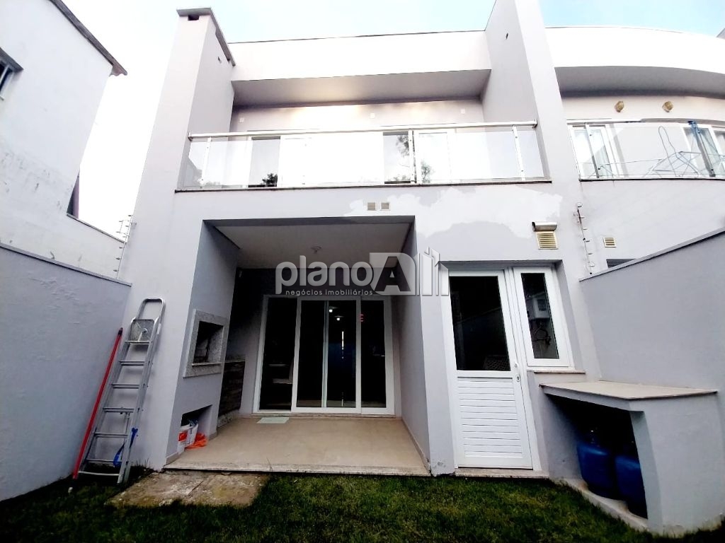 Venda de Casas / Comercial na cidade de Gravataí