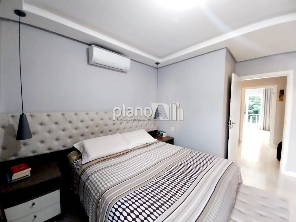 Venda de Casas / Comercial na cidade de Gravataí