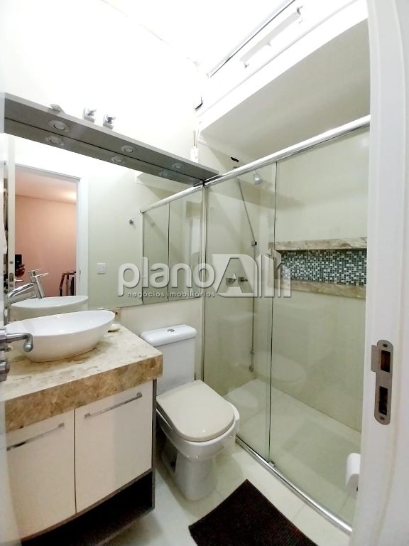 Venda de Casas / Comercial na cidade de Gravataí