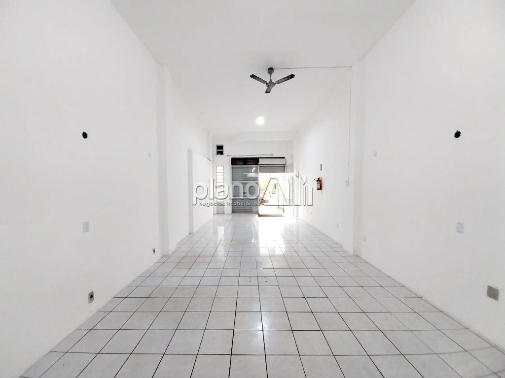 Loja para alugar com 112m² de área útil em no bairro vila ci