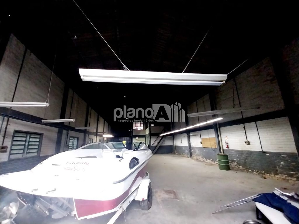 Pavilhões para alugar com 490m² no bairro vila city em cacho