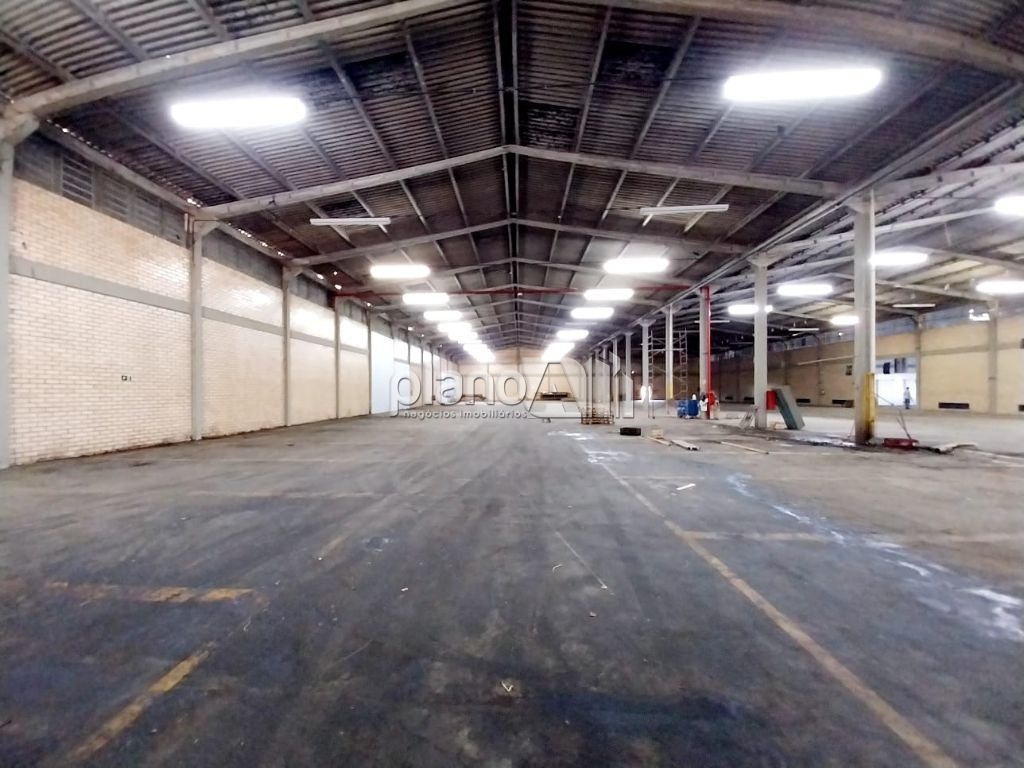 Pavilhão com 4.000m² dentro de condomínio para alugar no bai