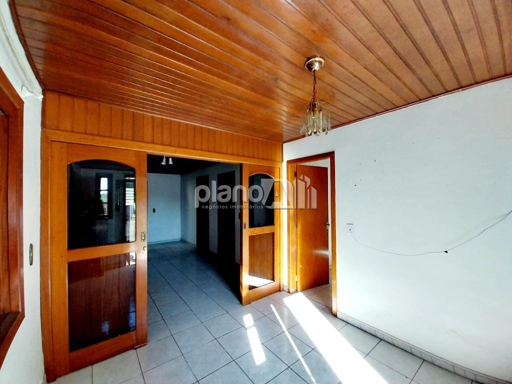 Venda de Casas / Padrão na cidade de Gravataí