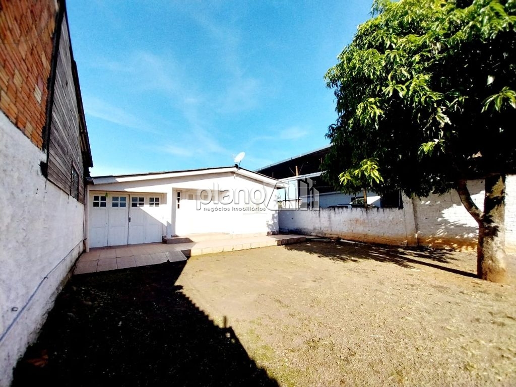 Venda de Casas / Padrão na cidade de Gravataí