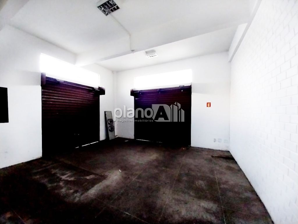 Lojas de esquina com 240m² para alugar na frederico ritter e