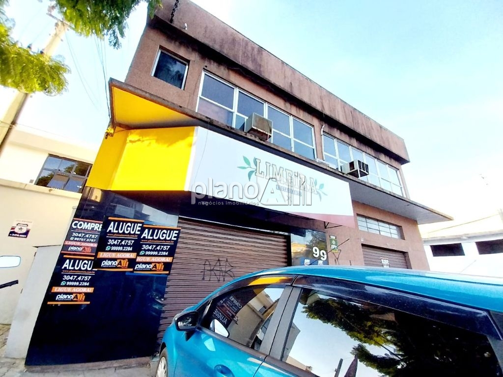 Lojas de esquina com 240m² para alugar na frederico ritter e