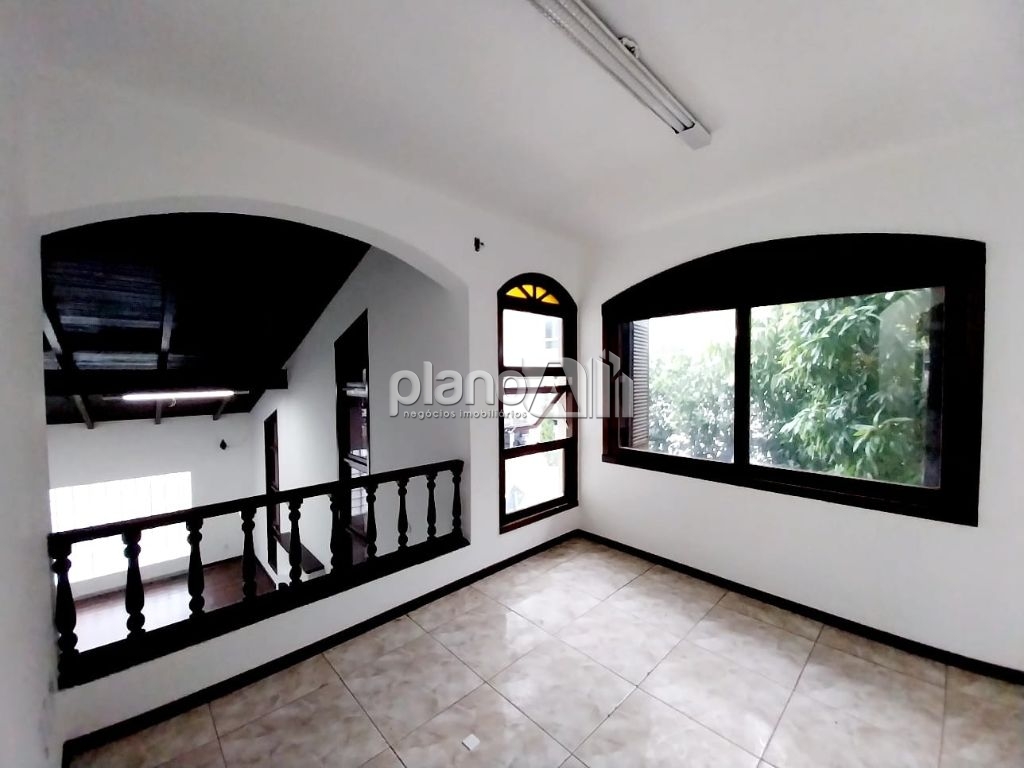 Casa Comercial para locação com 300m² no Centro de Gravataí