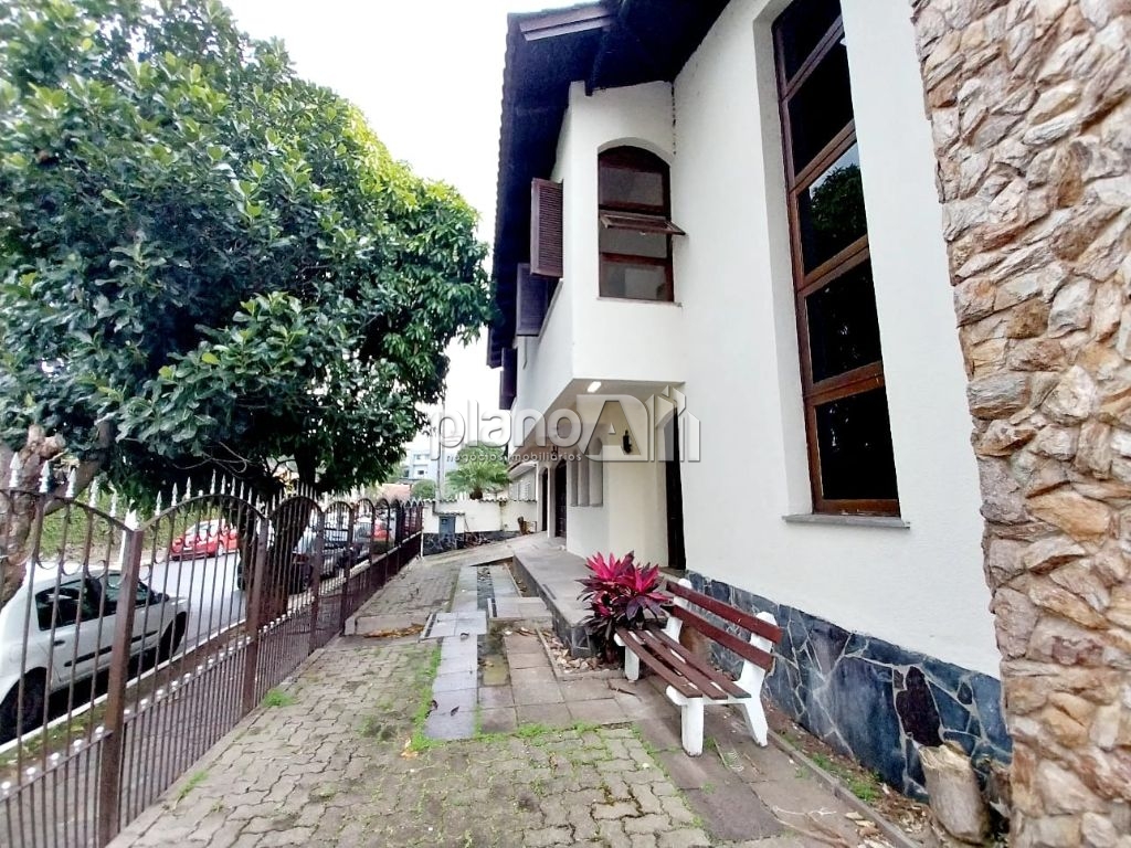 Casa Comercial para locação com 300m² no Centro de Gravataí