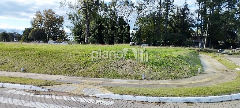 Venda de Terreno / Padrão na cidade de Gravataí