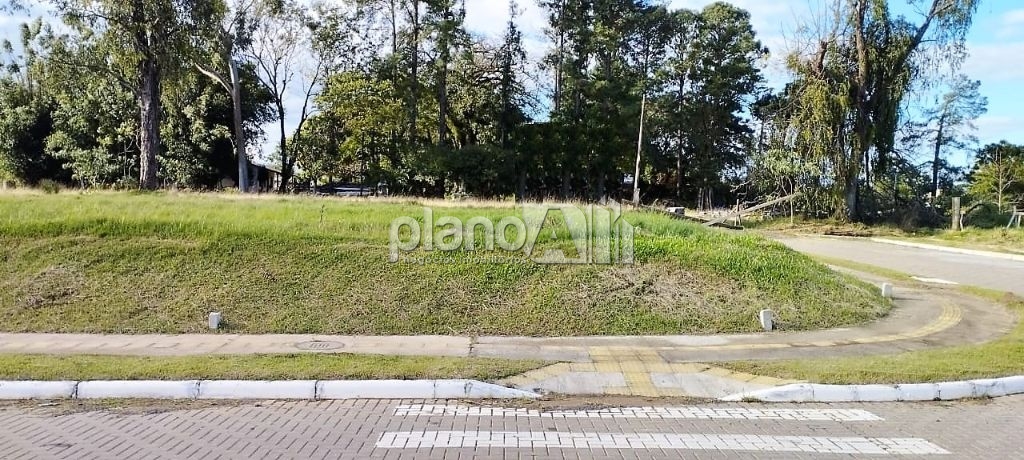 Venda de Terreno / Padrão na cidade de Gravataí