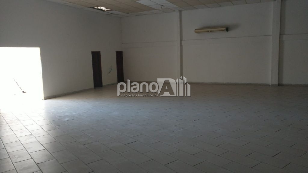 Locação de comercial / galpão na cidade de gravataí