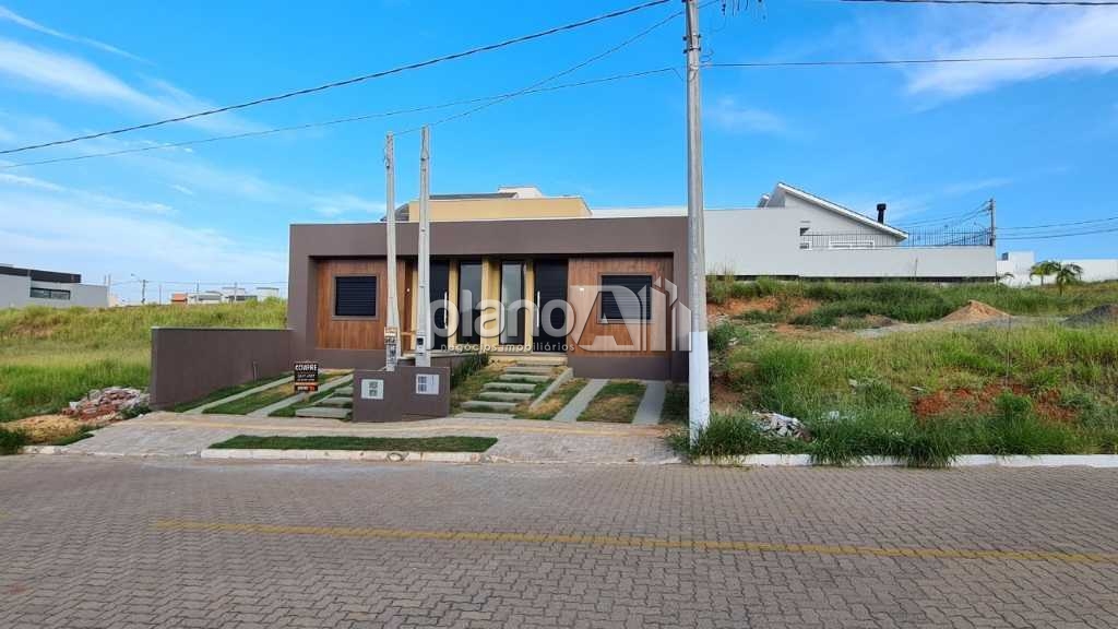 Venda de Casas / Padrão na cidade de Gravataí - foto 3