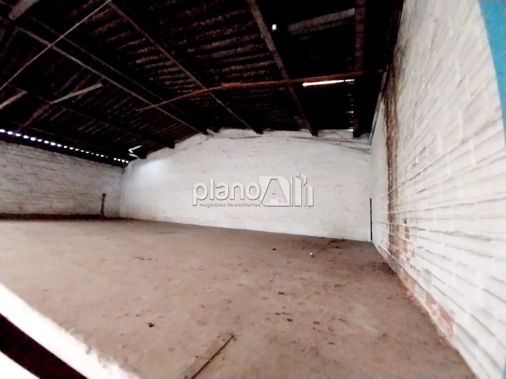Locação de Comercial / Galpão na cidade de Gravataí