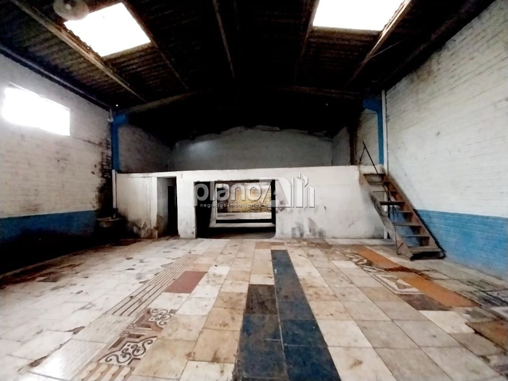 Locação de Comercial / Galpão na cidade de Gravataí